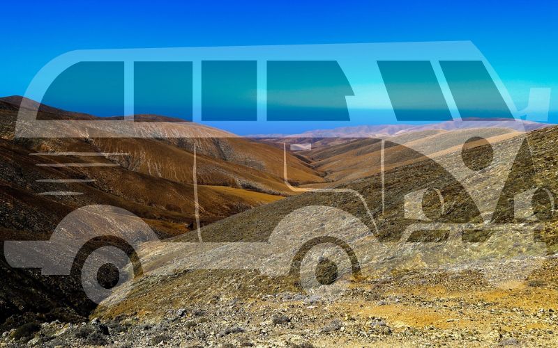 Lee más sobre el artículo Canarias en furgoneta – Vivir sobre ruedas en un paraíso de olas infinitas